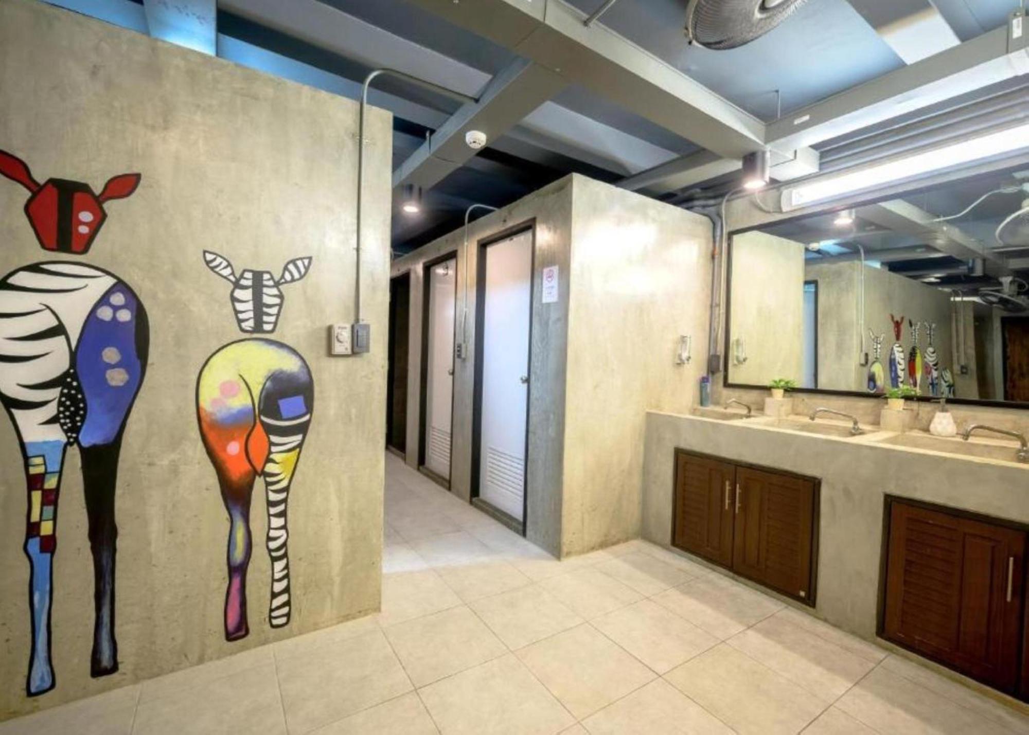 Episode 11 Hostel Bangkok Exterior foto